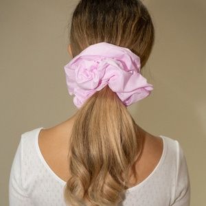 Maryam Nassir Zadeh Camellia Scrunchies